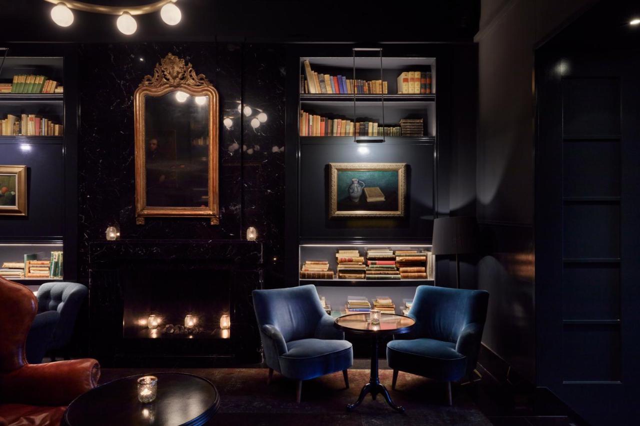 Pulitzer Amsterdam Hotel Ngoại thất bức ảnh Library at The Ivy, St John's Wood