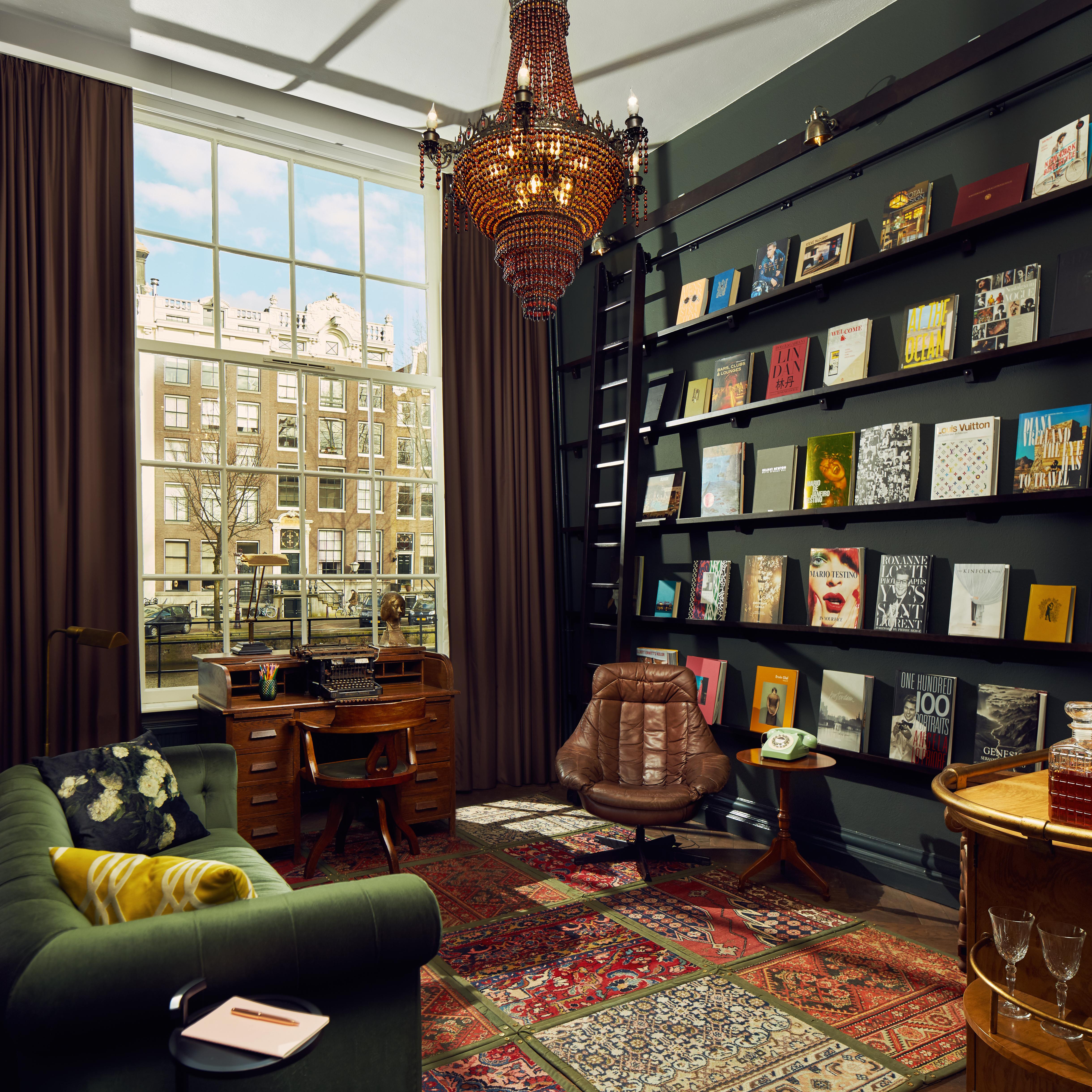 Pulitzer Amsterdam Hotel Ngoại thất bức ảnh The library at the London Edition